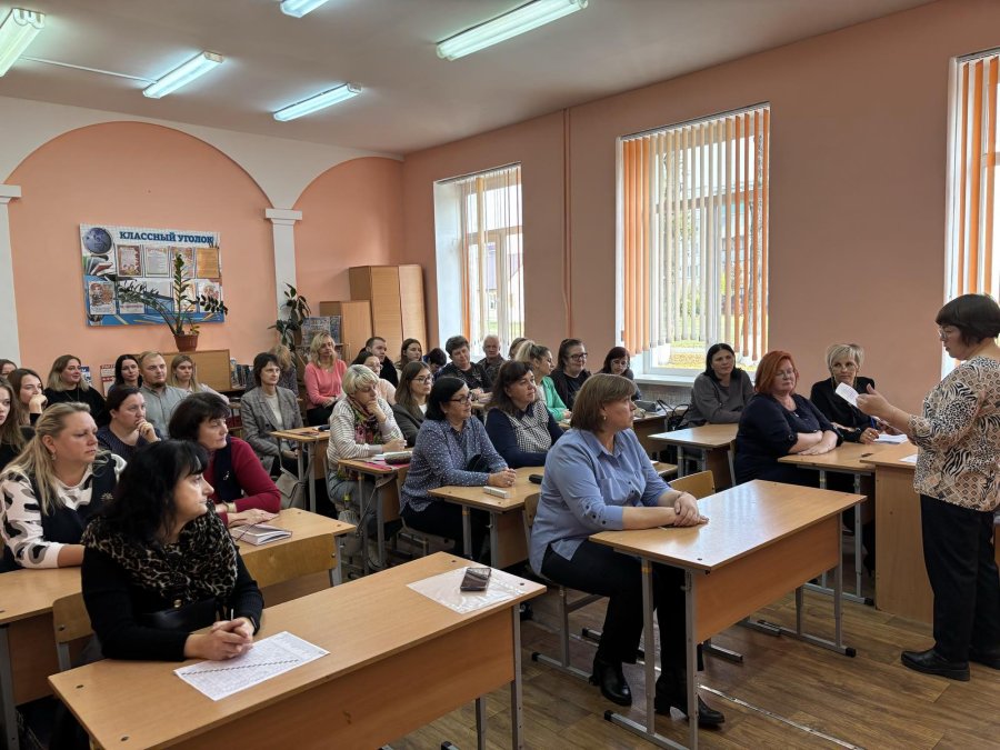 Инструктивно - методическое совещание трудового коллектива по вопросам предупреждения насилия